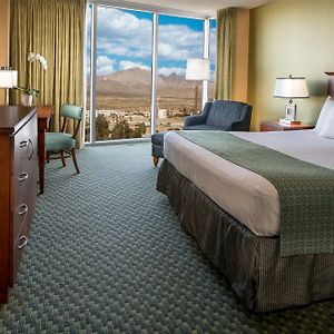Panorama Room 1 King Bed